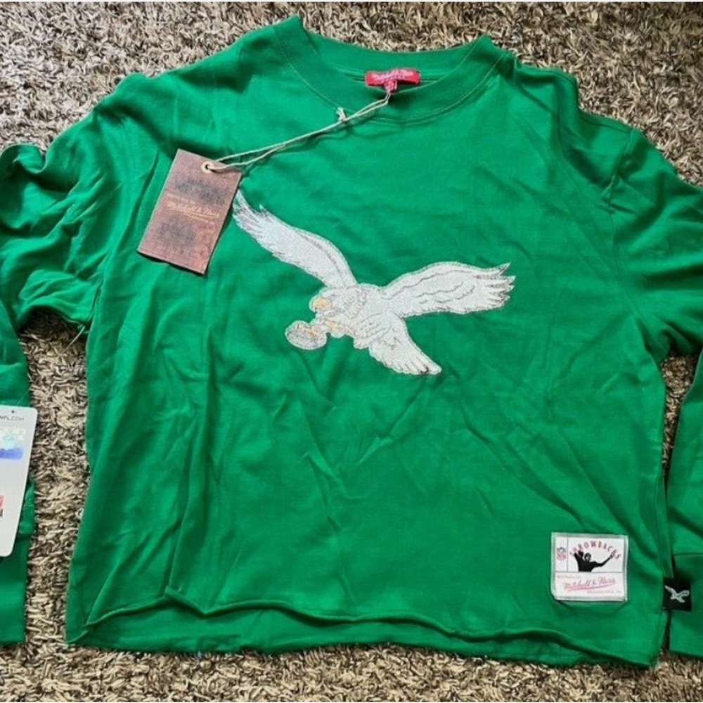 Michell & Ness cropped long sleeve eagles shirt.
